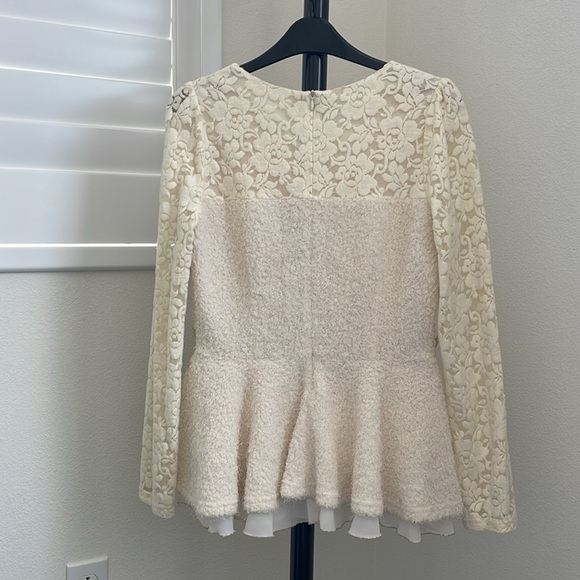 Women blouse - Picture 2 of 4